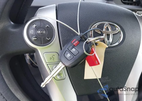 2016 Toyota Prius C Two from USA, damaged, VIN JTDKDTB35G1121665